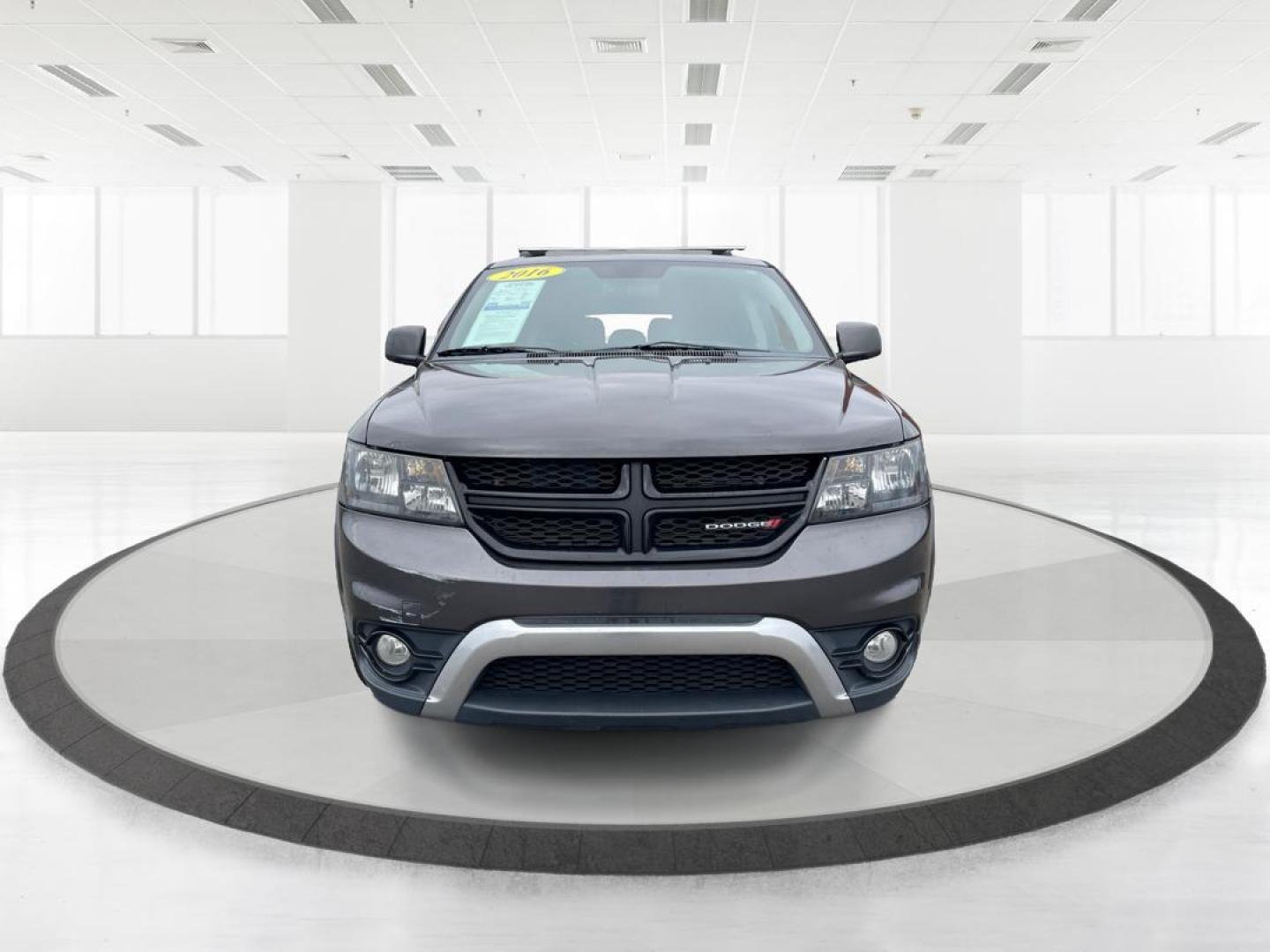 2016 Granite Crystal Metallic Clear Coat Dodge Journey Crossroad FWD (3C4PDCGBXGT) with an 2.4L L4 DOHC 16V engine, 4-Speed Automatic transmission, located at 1951 S Dayton Lakeview Rd., New Carlisle, OH, 45344, (937) 908-9800, 39.890999, -84.050255 - Photo#6