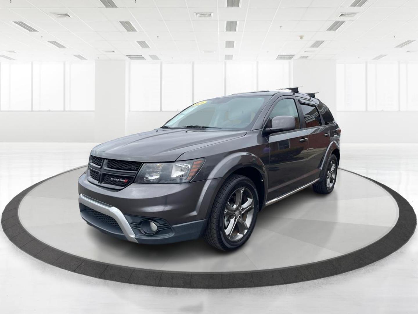 2016 Granite Crystal Metallic Clear Coat Dodge Journey Crossroad FWD (3C4PDCGBXGT) with an 2.4L L4 DOHC 16V engine, 4-Speed Automatic transmission, located at 1951 S Dayton Lakeview Rd., New Carlisle, OH, 45344, (937) 908-9800, 39.890999, -84.050255 - Photo#7