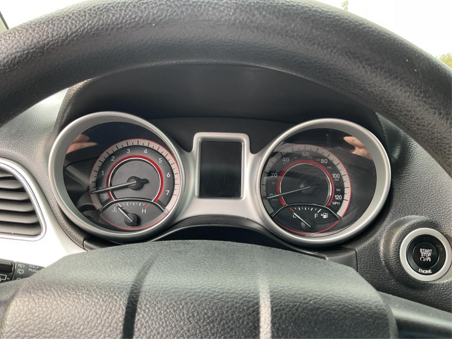 2016 Dodge Journey SXT (3C4PDDBG7GT) with an Pentastar 3.6L V-6 DOHC engine, located at 8750 N County Rd 25A, Piqua, OH, 45356, (937) 908-9800, 40.164391, -84.232513 - Photo#13
