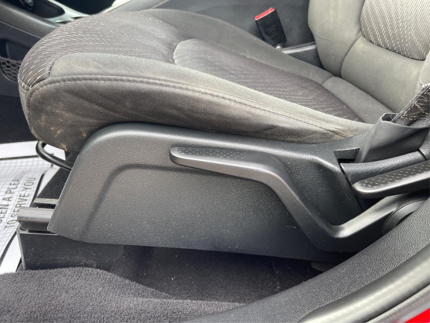 2016 Dodge Journey SXT (3C4PDCBG3GT) with an Other engine, located at 1230 East Main St, Xenia, OH, 45385, (937) 908-9800, 39.688026, -83.910172 - Photo#17