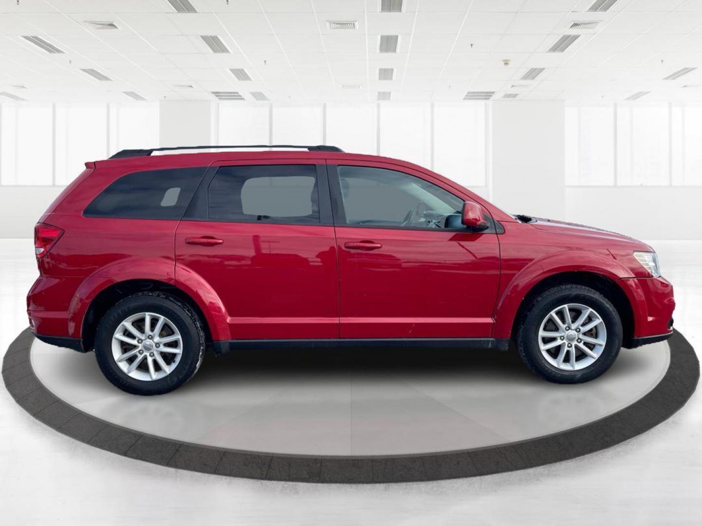 2016 Dodge Journey SXT (3C4PDCBG3GT) with an Other engine, located at 1230 East Main St, Xenia, OH, 45385, (937) 908-9800, 39.688026, -83.910172 - Photo#1