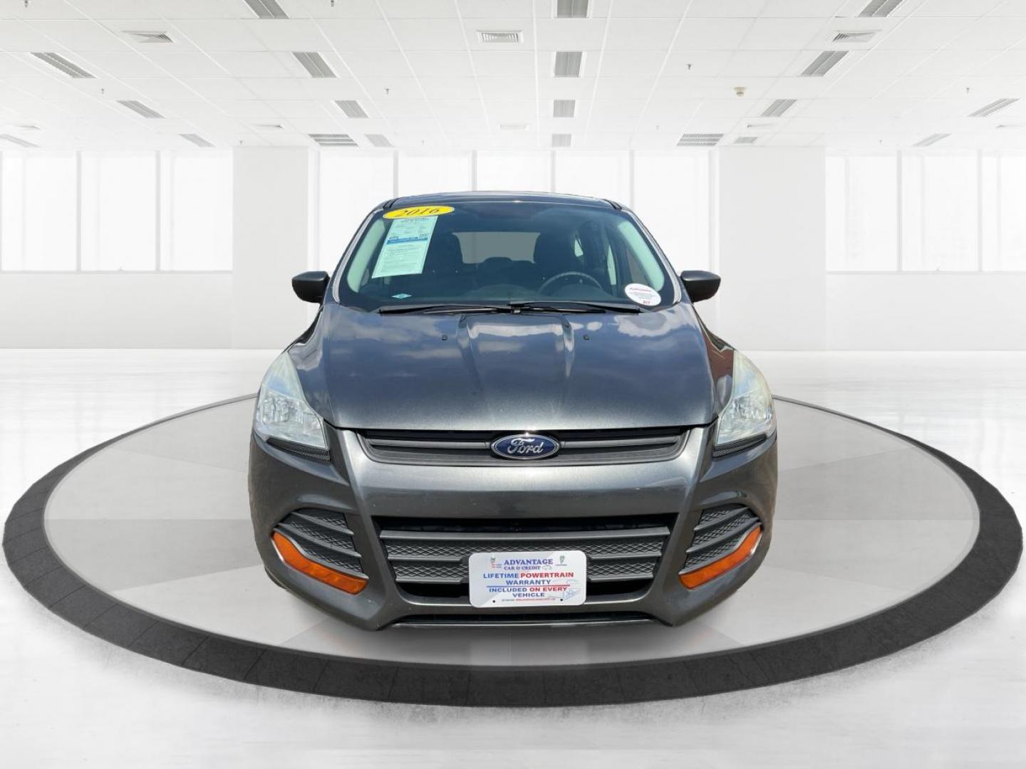 2016 Ford Escape S (1FMCU0F78GU) with an Duratec 2.5L I-4 DOHC engine, located at 880 E. National Road, Vandalia, OH, 45377, (937) 908-9800, 39.891918, -84.183594 - Photo#7