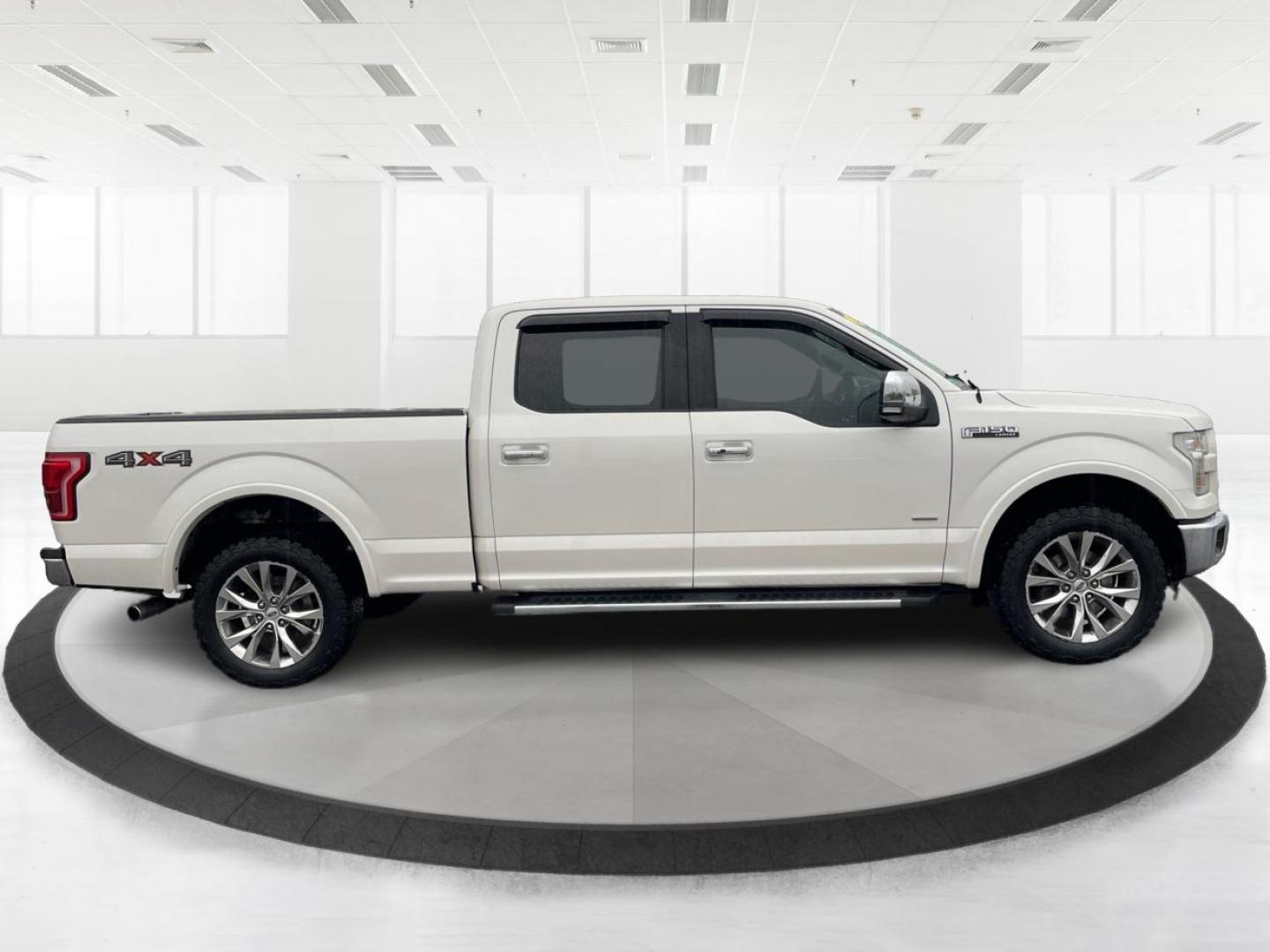2016 Ford F-150 Lariat SuperCrew 5.5-ft. Bed 4WD (1FTFW1EG3GF) with an 3.5 V6 engine, 6-Speed Automatic transmission, located at 1184 Kauffman Ave, Fairborn, OH, 45324, (937) 908-9800, 39.807072, -84.030914 - Photo#1