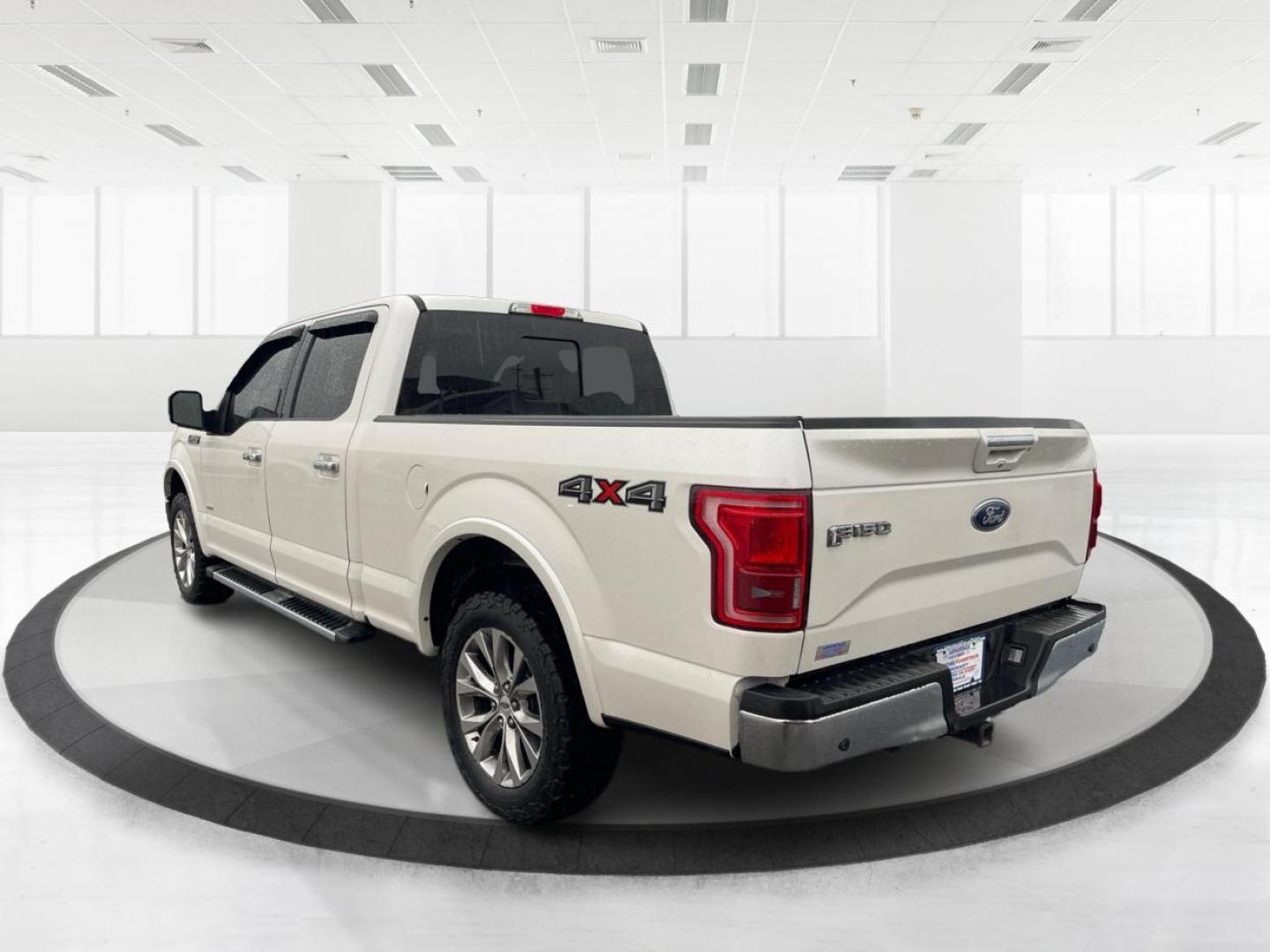 2016 Ford F-150 Lariat SuperCrew 5.5-ft. Bed 4WD (1FTFW1EG3GF) with an 3.5 V6 engine, 6-Speed Automatic transmission, located at 1184 Kauffman Ave, Fairborn, OH, 45324, (937) 908-9800, 39.807072, -84.030914 - Photo#4
