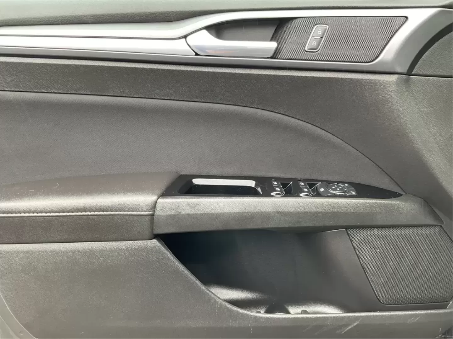 2016 Ford Fusion SE (3FA6P0H79GR) with an Other engine, located at 4508 South Dixie Dr, Moraine, OH, 45439, (937) 908-9800, 39.689976, -84.218452 - Photo#18