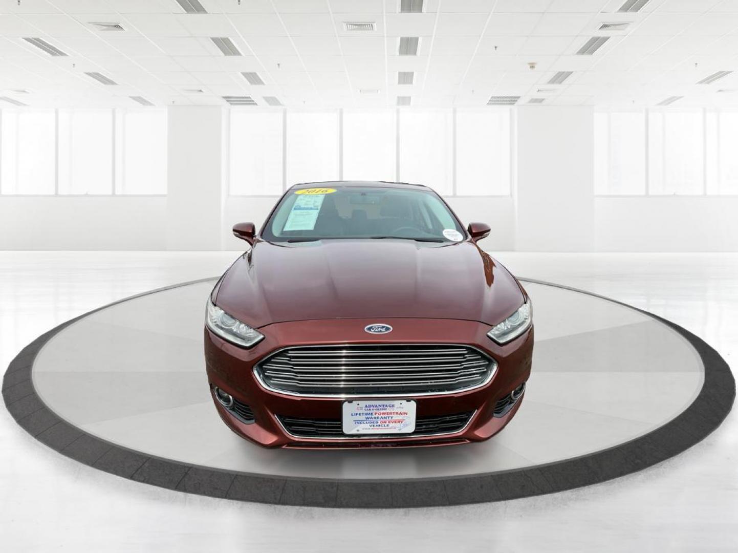 2016 Ford Fusion Titanium (3FA6P0K92GR) with an EcoBoost 2L I-4 gasoline direct injection engine, located at 4508 South Dixie Dr, Moraine, OH, 45439, (937) 908-9800, 39.689976, -84.218452 - Photo#6