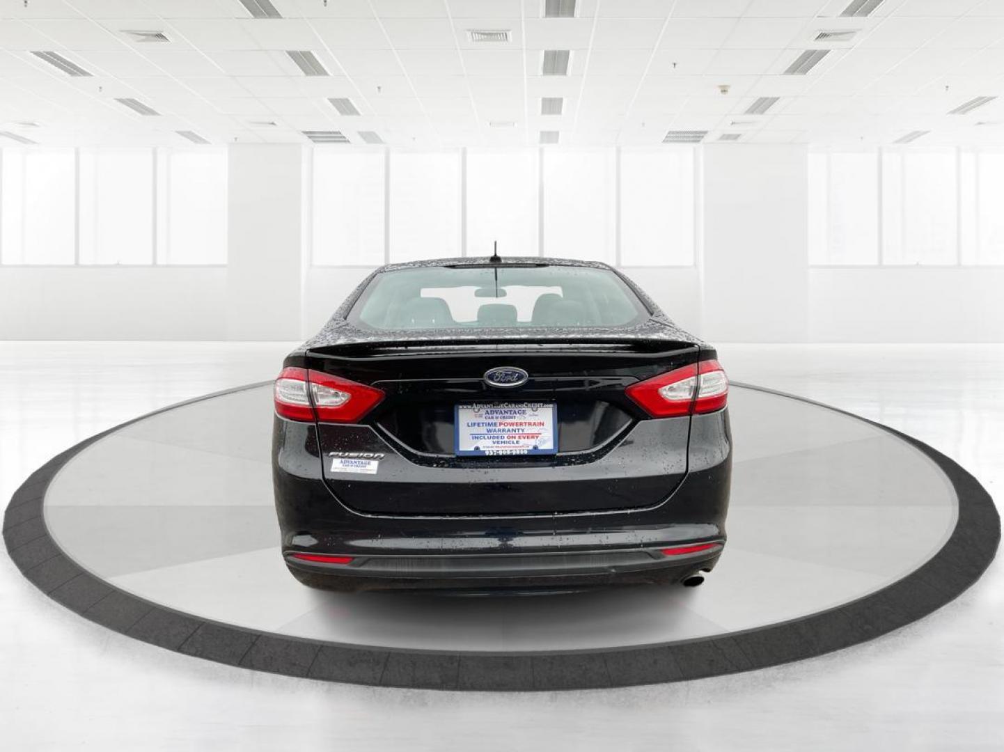 2016 Ford Fusion S (3FA6P0G75GR) with an Duratec 2.5L I-4 DOHC engine, located at 1099 N County Rd 25A , Troy, OH, 45373, (937) 908-9800, 40.057079, -84.212883 - Photo#3