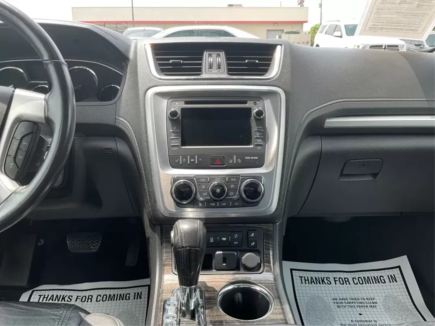 2016 GMC Acadia SLT-1 (1GKKVRKD0GJ) with an 3.6L V-6 gasoline direct injection engine, located at 880 E. National Road, Vandalia, OH, 45377, (937) 908-9800, 39.891918, -84.183594 - Photo#12