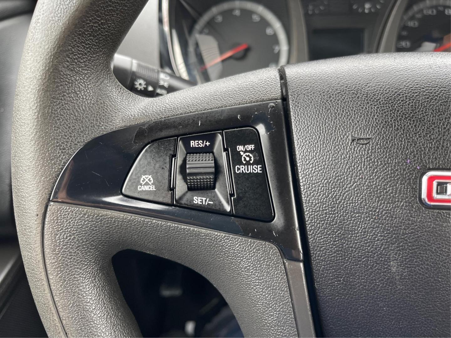 2016 GMC Terrain SLE1 FWD (2GKALMEK9G6) with an 2.4L L4 DOHC 16V engine, 6-Speed Automatic transmission, located at 1184 Kauffman Ave, Fairborn, OH, 45324, (937) 908-9800, 39.807072, -84.030914 - Photo#15