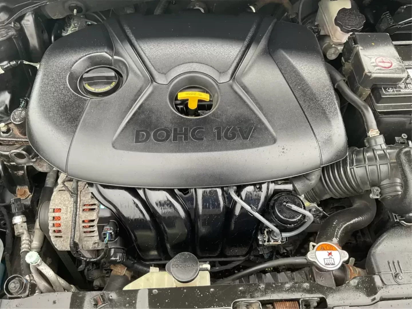 2016 Hyundai Elantra Value Edition (5NPDH4AE1GH) with an Nu 1.8L I-4 DOHC engine, located at 1951 S Dayton Lakeview Rd., New Carlisle, OH, 45344, (937) 908-9800, 39.890999, -84.050255 - Photo#9