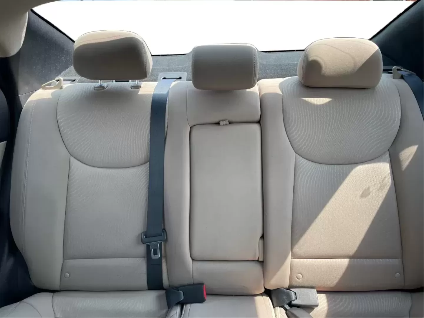 2016 Hyundai Elantra Value Edition (5NPDH4AE8GH) with an Nu 1.8L I-4 DOHC engine, located at 1099 N County Rd 25A , Troy, OH, 45373, (937) 908-9800, 40.057079, -84.212883 - Photo#13