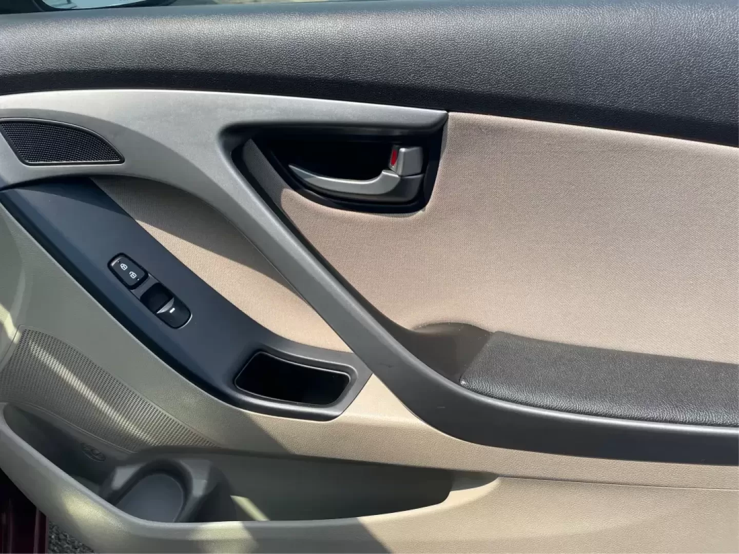 2016 Hyundai Elantra Value Edition (5NPDH4AE8GH) with an Nu 1.8L I-4 DOHC engine, located at 1099 N County Rd 25A , Troy, OH, 45373, (937) 908-9800, 40.057079, -84.212883 - Photo#19