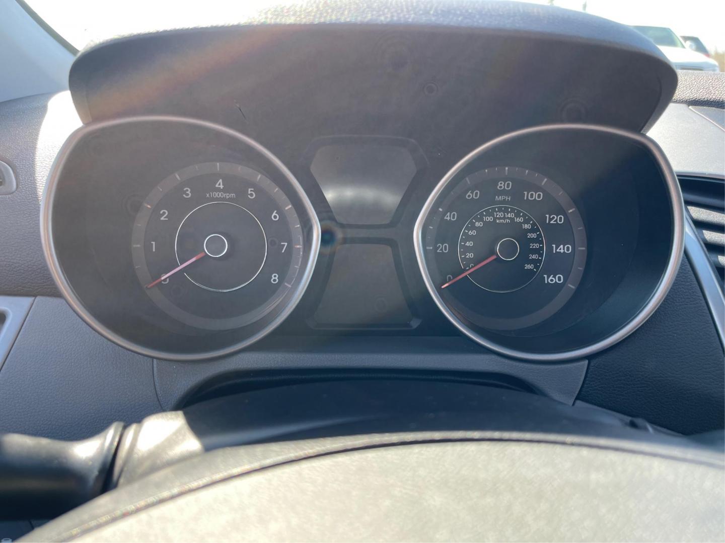 2016 Hyundai Elantra SE (5NPDH4AE7GH) with an Other engine, located at 8750 N County Rd 25A, Piqua, OH, 45356, (937) 908-9800, 40.164391, -84.232513 - Photo#14