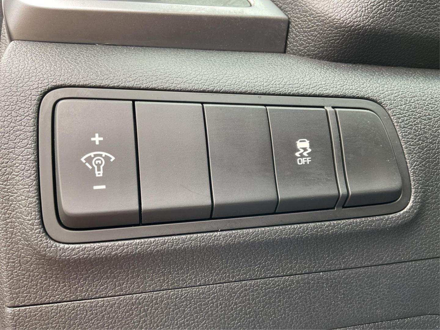 2016 Hyundai Tucson SE (KM8J33A41GU) with an Other engine, located at 1951 S Dayton Lakeview Rd., New Carlisle, OH, 45344, (937) 908-9800, 39.890999, -84.050255 - Photo#15
