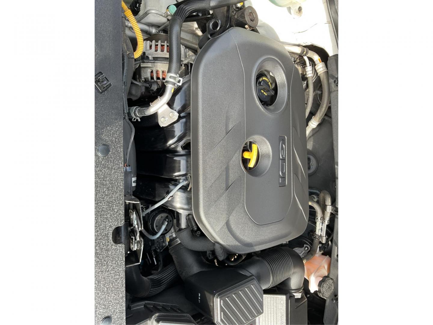 2016 Hyundai Tucson SE (KM8J33A49GU) with an Nu 2L I-4 gasoline direct injection engine, located at 1951 S Dayton Lakeview Rd., New Carlisle, OH, 45344, (937) 908-9800, 39.890999, -84.050255 - Photo#9