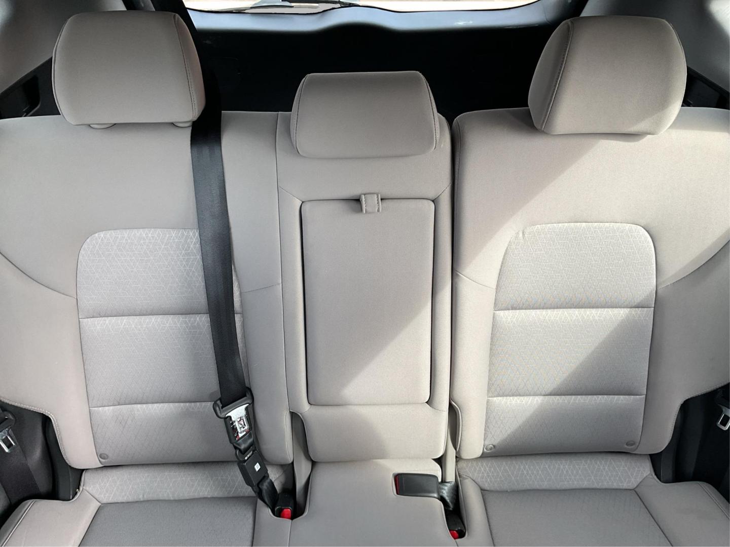 2016 Hyundai Tucson SE (KM8J33A49GU) with an Nu 2L I-4 gasoline direct injection engine, located at 1951 S Dayton Lakeview Rd., New Carlisle, OH, 45344, (937) 908-9800, 39.890999, -84.050255 - Photo#12
