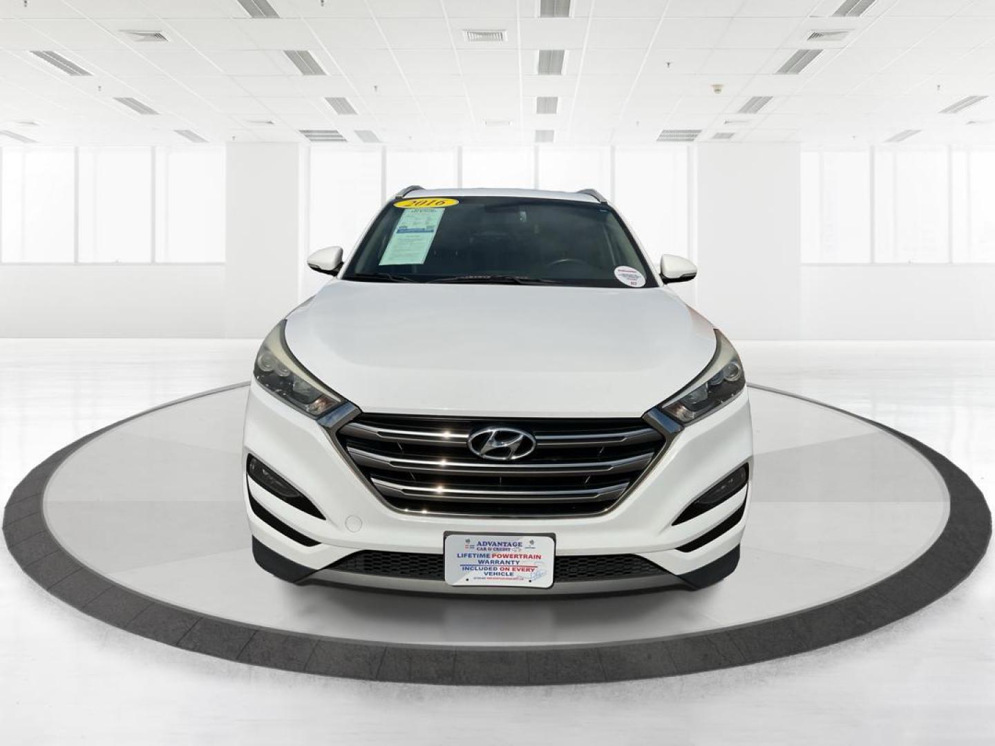 2016 Hyundai Tucson Limited (KM8J3CA20GU) with an 1.6L I-4 gasoline direct injection engine, located at 1099 N County Rd 25A , Troy, OH, 45373, (937) 908-9800, 40.057079, -84.212883 - Photo#6