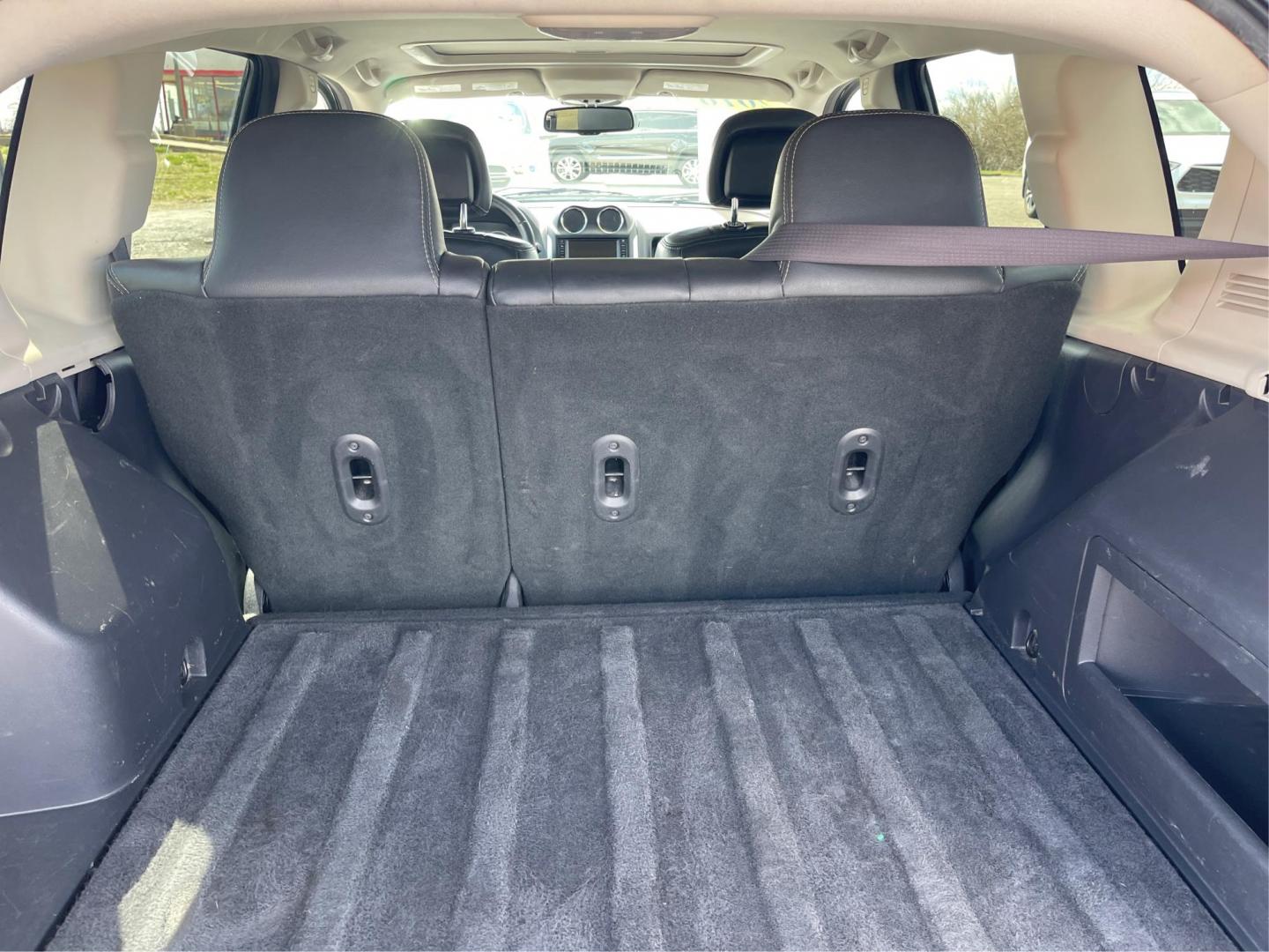 2016 Jeep Compass High Altitude Edition (1C4NJCEA4GD) with an 2L I-4 DOHC engine, located at 401 Woodman Dr, Riverside, OH, 45431, (937) 908-9800, 39.760899, -84.123421 - Photo#10