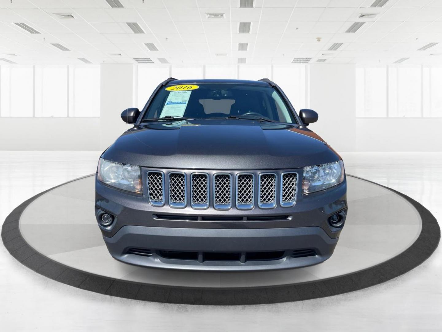 2016 Jeep Compass Latitude (1C4NJCEA2GD) with an Other engine, located at 1230 East Main St, Xenia, OH, 45385, (937) 908-9800, 39.688026, -83.910172 - Photo#6