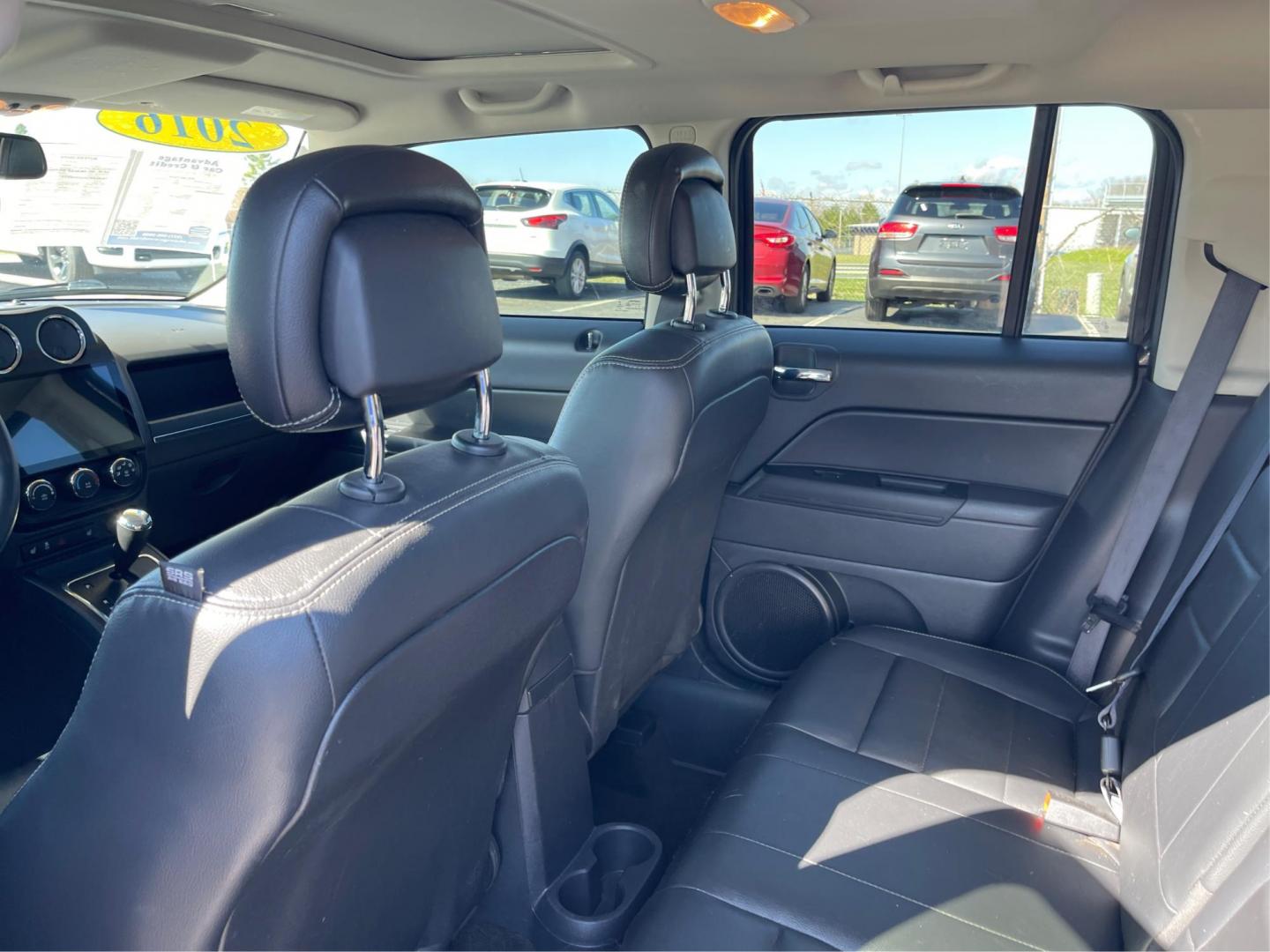 2016 Jeep Patriot High Altitude Edition (1C4NJPFAXGD) with an 2L I-4 DOHC engine, located at 8750 N County Rd 25A, Piqua, OH, 45356, (937) 908-9800, 40.164391, -84.232513 - Photo#9