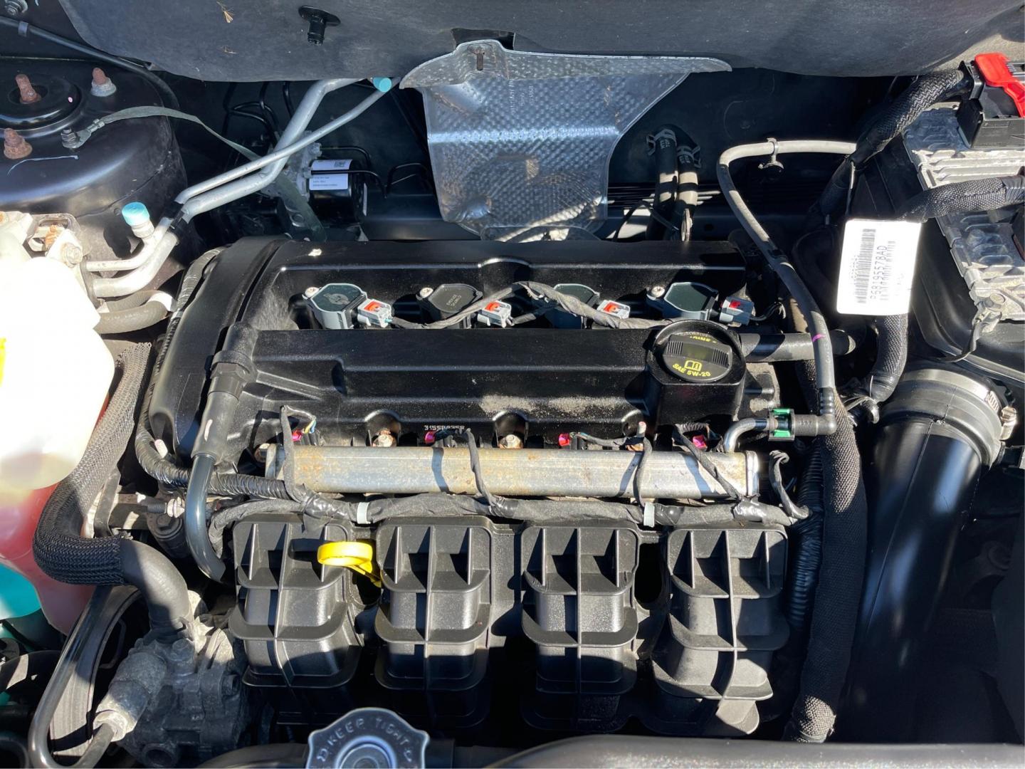 2016 Jeep Patriot High Altitude Edition (1C4NJPFAXGD) with an 2L I-4 DOHC engine, located at 8750 N County Rd 25A, Piqua, OH, 45356, (937) 908-9800, 40.164391, -84.232513 - Photo#10