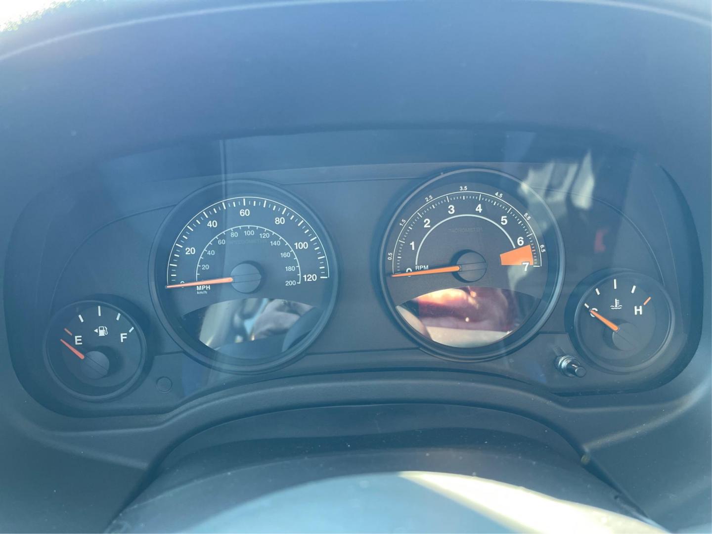 2016 Jeep Patriot High Altitude Edition (1C4NJPFAXGD) with an 2L I-4 DOHC engine, located at 8750 N County Rd 25A, Piqua, OH, 45356, (937) 908-9800, 40.164391, -84.232513 - Photo#14