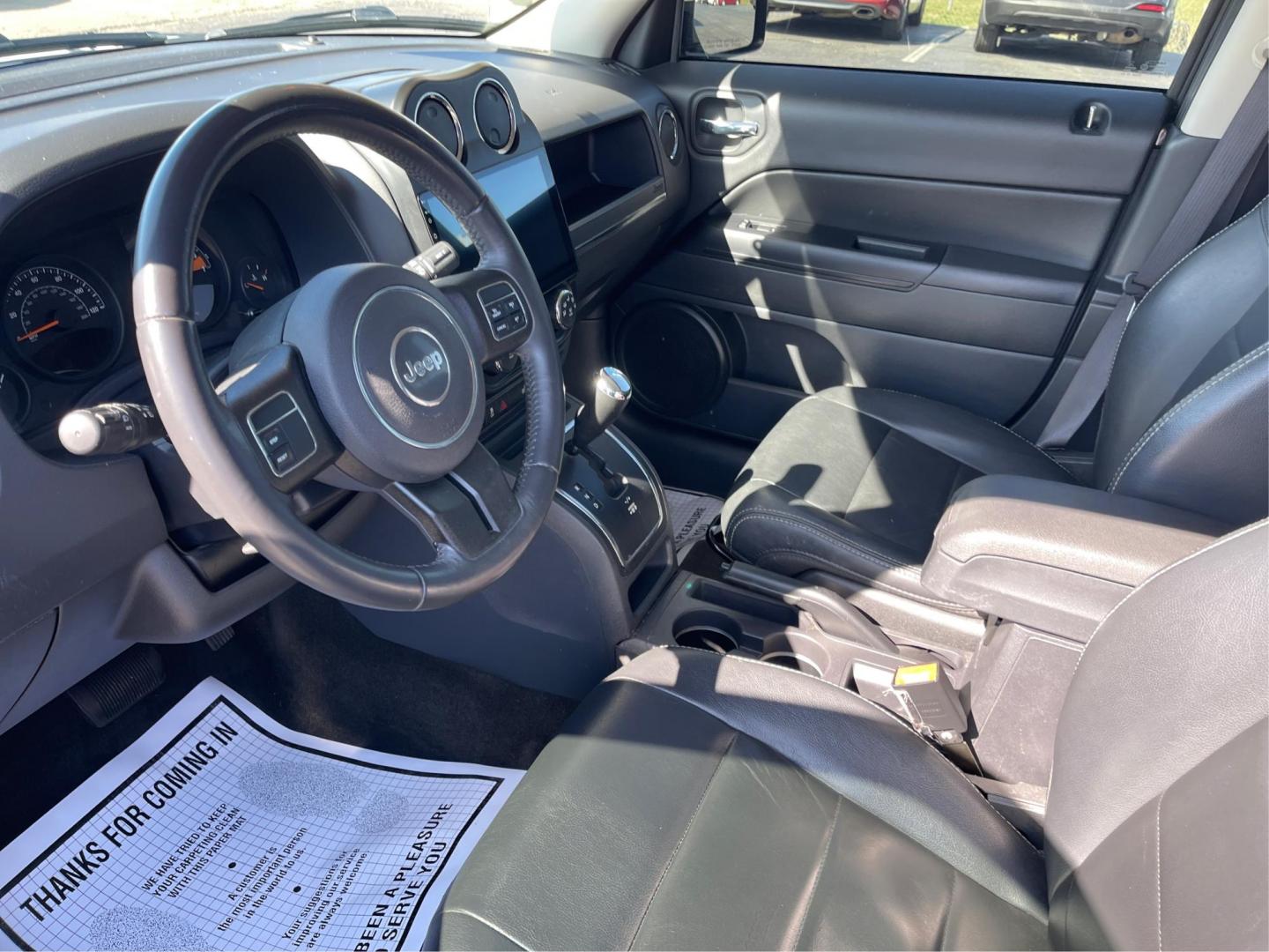 2016 Jeep Patriot High Altitude Edition (1C4NJPFAXGD) with an 2L I-4 DOHC engine, located at 8750 N County Rd 25A, Piqua, OH, 45356, (937) 908-9800, 40.164391, -84.232513 - Photo#8