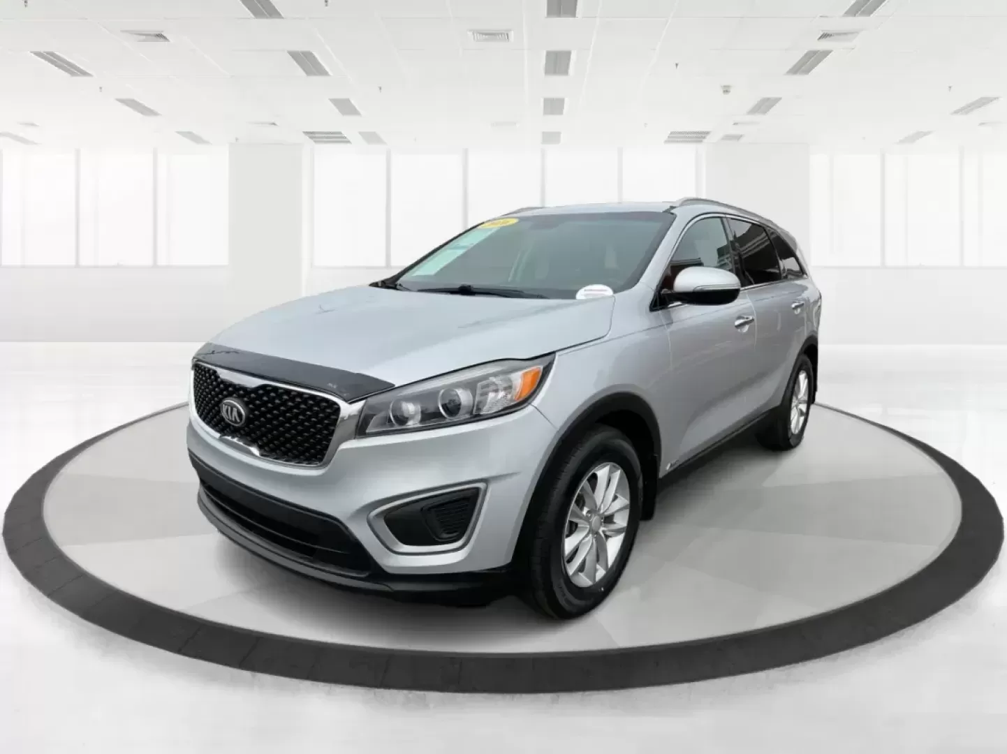 2016 Kia Sorento 2.4L LX (5XYPGDA39GG) with an 2.4L I-4 gasoline direct injection engine, located at 1099 N County Rd 25A , Troy, OH, 45373, (937) 908-9800, 40.057079, -84.212883 - Photo#8