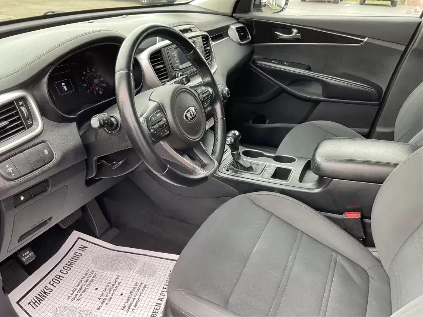 2016 Kia Sorento 2.4L LX (5XYPGDA39GG) with an 2.4L I-4 gasoline direct injection engine, located at 1099 N County Rd 25A , Troy, OH, 45373, (937) 908-9800, 40.057079, -84.212883 - Photo#9