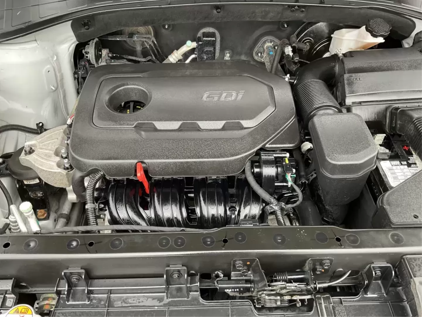 2016 Kia Sorento 2.4L LX (5XYPGDA39GG) with an 2.4L I-4 gasoline direct injection engine, located at 1099 N County Rd 25A , Troy, OH, 45373, (937) 908-9800, 40.057079, -84.212883 - Photo#11
