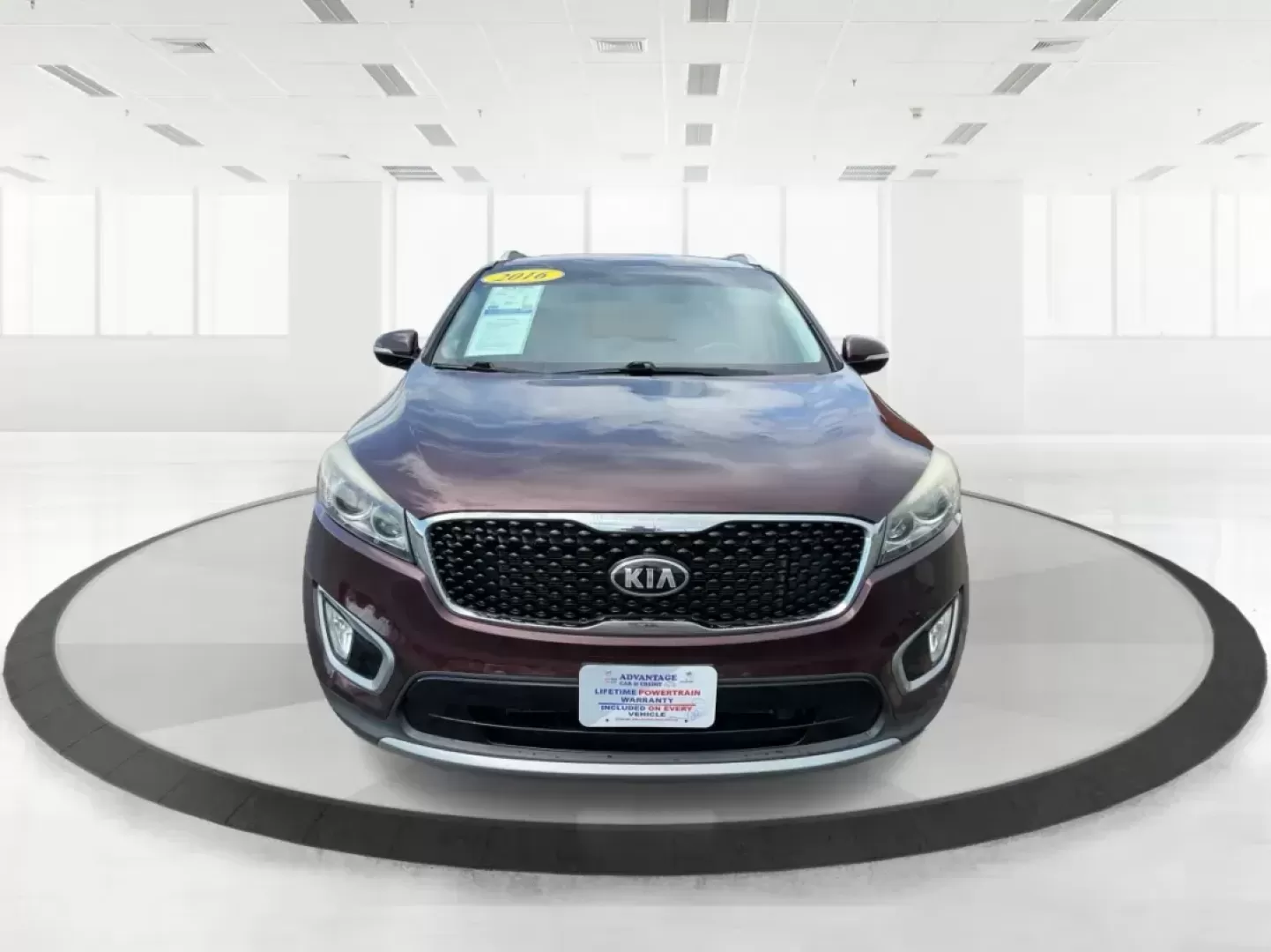 2016 Kia Sorento 3.3L EX (5XYPHDA5XGG) with an Lambda II 3.3L V-6 gasoline direct injection engine, located at 8750 N County Rd 25A, Piqua, OH, 45356, (937) 908-9800, 40.164391, -84.232513 - Photo#6
