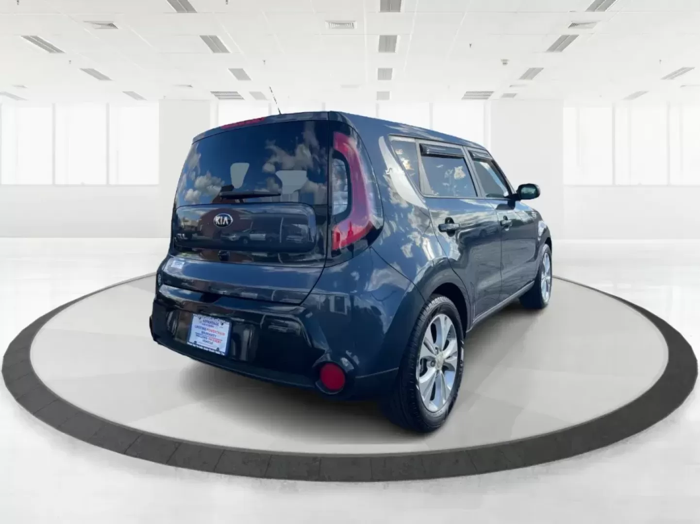 2016 Kia Soul + (KNDJP3A58G7) with an 2.0L L4 DOHC 16V engine, 6-Speed Automatic transmission, located at 880 E. National Road, Vandalia, OH, 45377, (937) 908-9800, 39.891918, -84.183594 - Photo#2