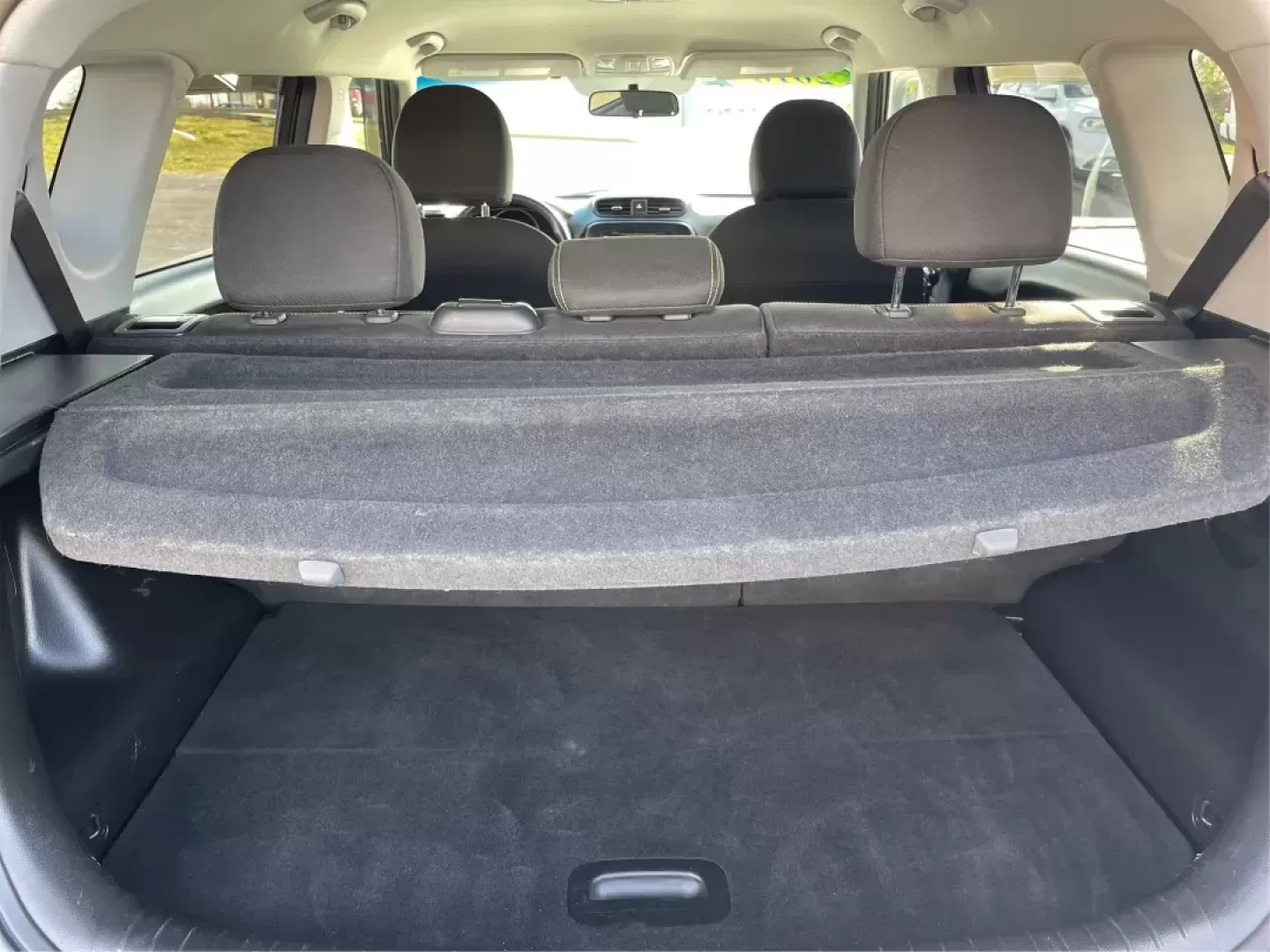 2016 Kia Soul + (KNDJP3A58G7) with an 2.0L L4 DOHC 16V engine, 6-Speed Automatic transmission, located at 880 E. National Road, Vandalia, OH, 45377, (937) 908-9800, 39.891918, -84.183594 - Photo#11