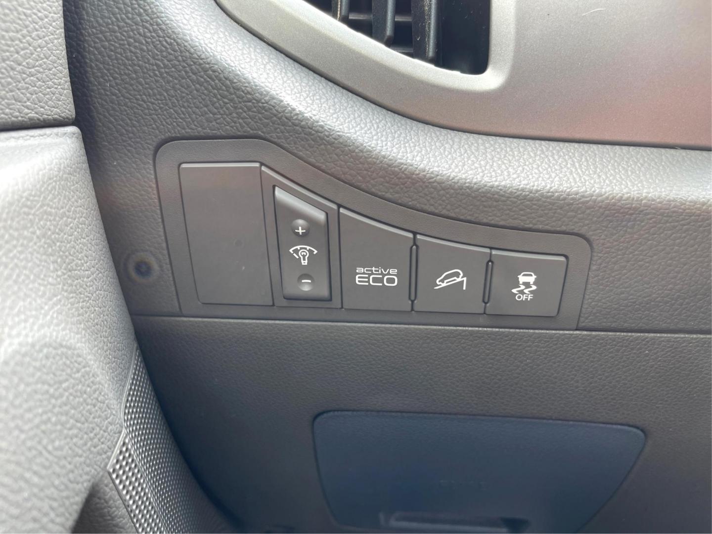 2016 Kia Sportage LX AWD (KNDPBCAC3G7) with an 2.4L V6 DOHC 24V engine, 6-Speed Automatic transmission, located at 4508 South Dixie Dr, Moraine, OH, 45439, (937) 908-9800, 39.689976, -84.218452 - Photo#15