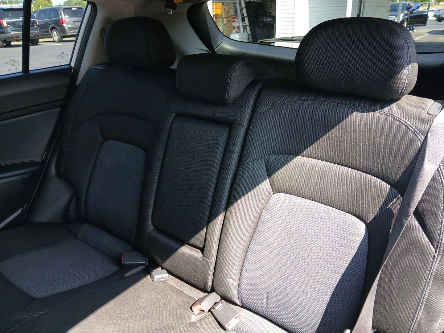2016 Kia Sportage LX FWD (KNDPB3AC7G7) with an 2.4L V6 DOHC 24V engine, 6-Speed Automatic transmission, located at 8750 N County Rd 25A, Piqua, OH, 45356, (937) 908-9800, 40.164391, -84.232513 - Photo#9