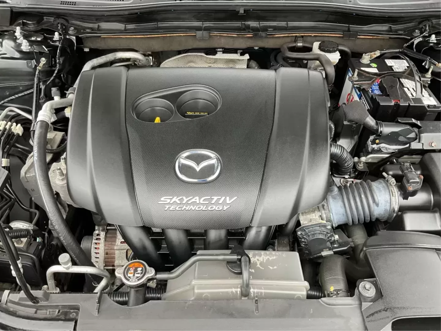 2016 Mazda MAZDA3 i Sport AT 4-Door (JM1BM1U74G1) with an 2.0L L4 DOHC 16V engine, 6-Speed Automatic transmission, located at 8750 N County Rd 25A, Piqua, OH, 45356, (937) 908-9800, 40.164391, -84.232513 - Photo#10