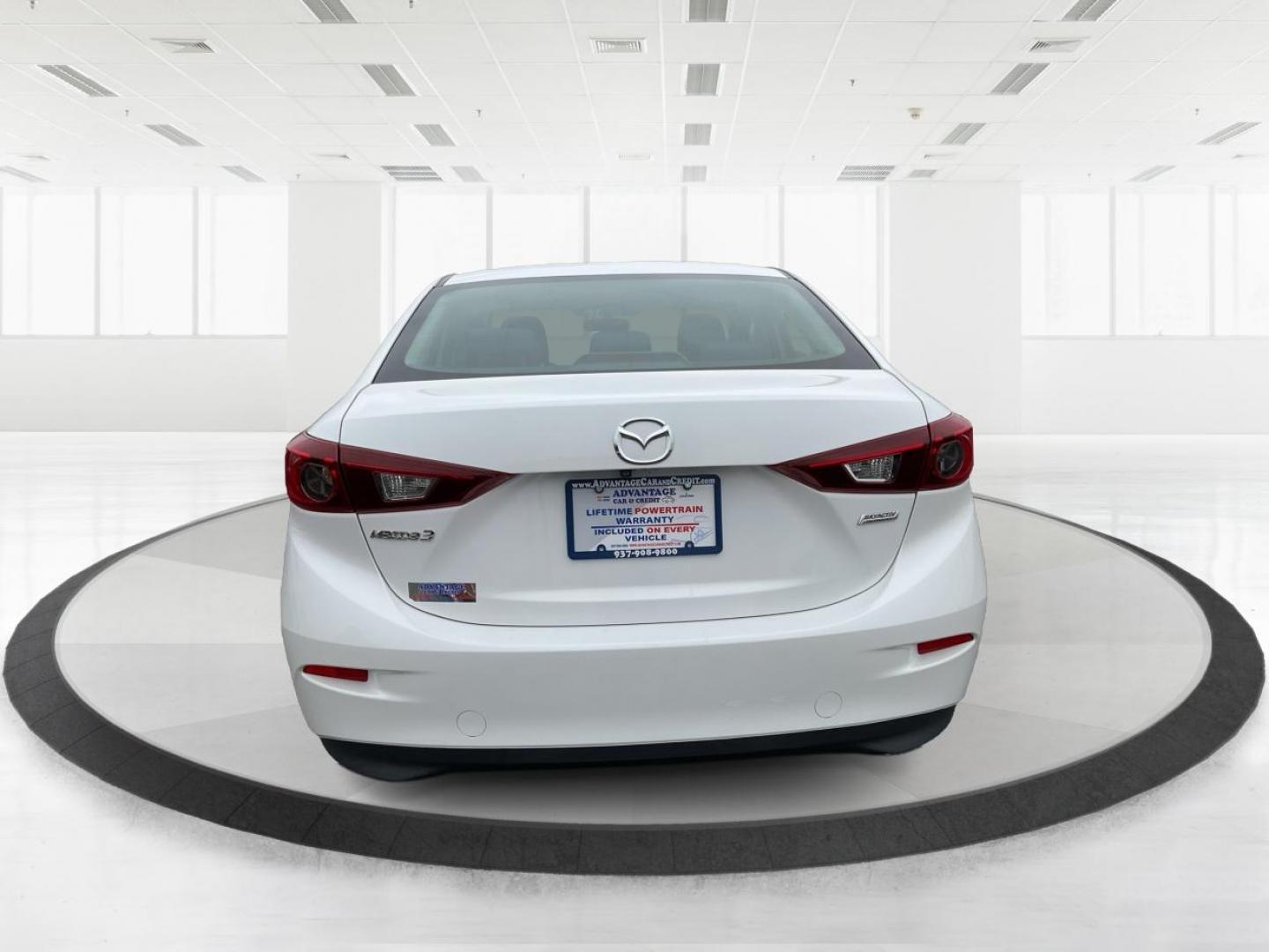 2016 Mazda Mazda3 i Sport (3MZBM1T74GM) with an SKYACTIV-G 2L I-4 gasoline direct injection engine, located at 1230 East Main St, Xenia, OH, 45385, (937) 908-9800, 39.688026, -83.910172 - Photo#3