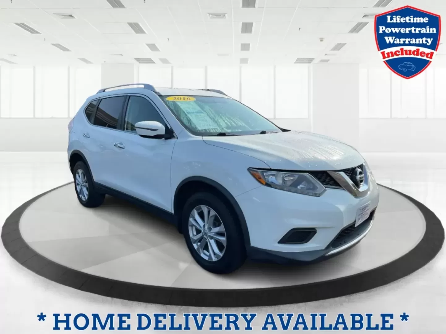 2016 Nissan Rogue SV (KNMAT2MV5GP) with an 2.5L I-4 DOHC engine, located at 8750 N County Rd 25A, Piqua, OH, 45356, (937) 908-9800, 40.164391, -84.232513 - Photo#0