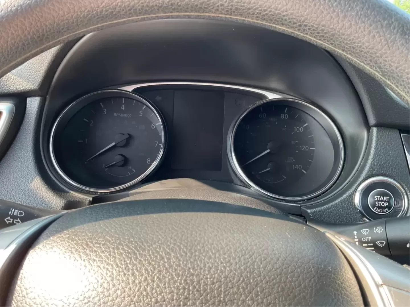 2016 Nissan Rogue SV (KNMAT2MV5GP) with an 2.5L I-4 DOHC engine, located at 8750 N County Rd 25A, Piqua, OH, 45356, (937) 908-9800, 40.164391, -84.232513 - Photo#15