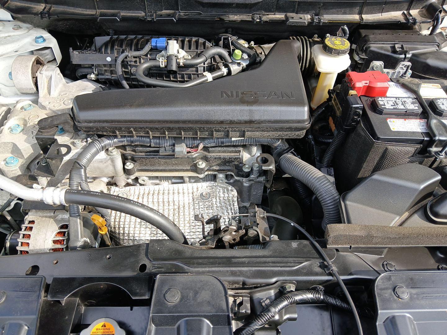 2016 Nissan Rogue S AWD (JN8AT2MV9GW) with an 2.5L L4 DOHC 16V engine, Continuously Variable Transmission transmission, located at 1184 Kauffman Ave, Fairborn, OH, 45324, (937) 908-9800, 39.807072, -84.030914 - Photo#10