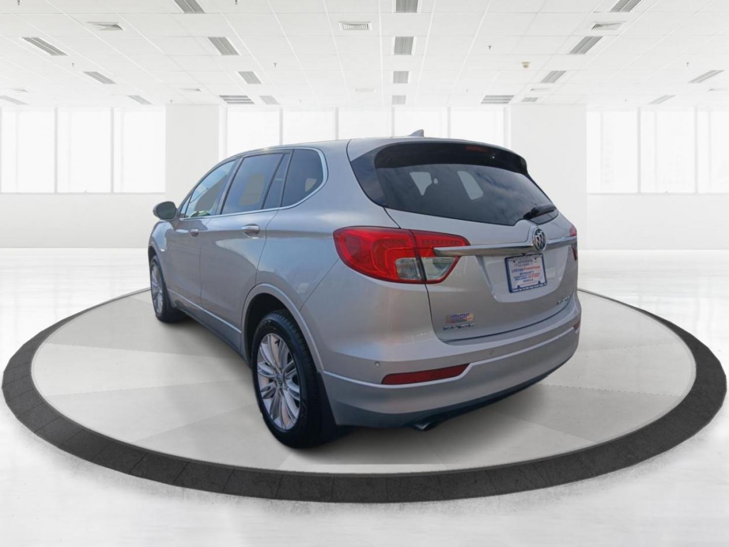2017 Buick Envision Preferred AWD (LRBFXCSA3HD) with an 2.5L L4 DOHC 24V engine, 6-Speed Automatic transmission, located at 1230 East Main St, Xenia, OH, 45385, (937) 908-9800, 39.688026, -83.910172 - Photo#4
