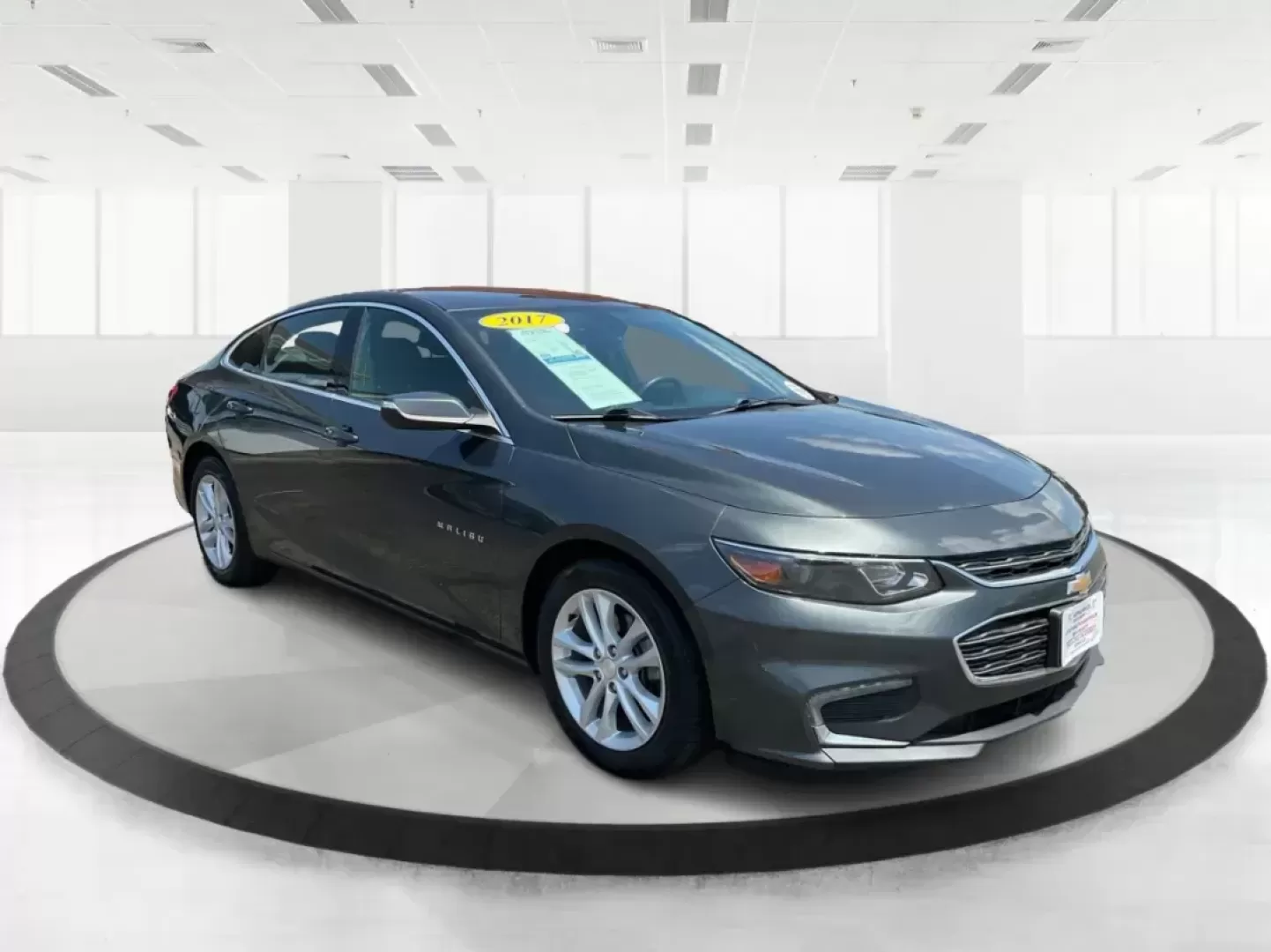 2017 Chevrolet Malibu 1LT (1G1ZE5ST3HF) with an 1.5L I-4 gasoline direct injection engine, located at 1951 S Dayton Lakeview Rd., New Carlisle, OH, 45344, (937) 908-9800, 39.890999, -84.050255 - Photo#0