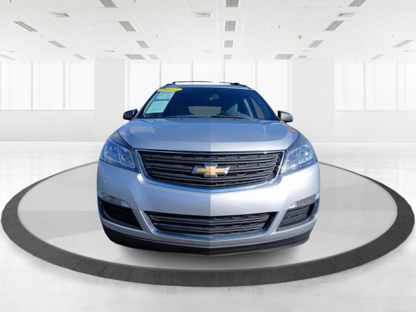2017 Chevrolet Traverse LS AWD w/PDC (1GNKVFED0HJ) with an 3.6L V6 DOHC 24V engine, 6-Speed Automatic transmission, located at 1230 East Main St, Xenia, OH, 45385, (937) 908-9800, 39.688026, -83.910172 - Photo#6