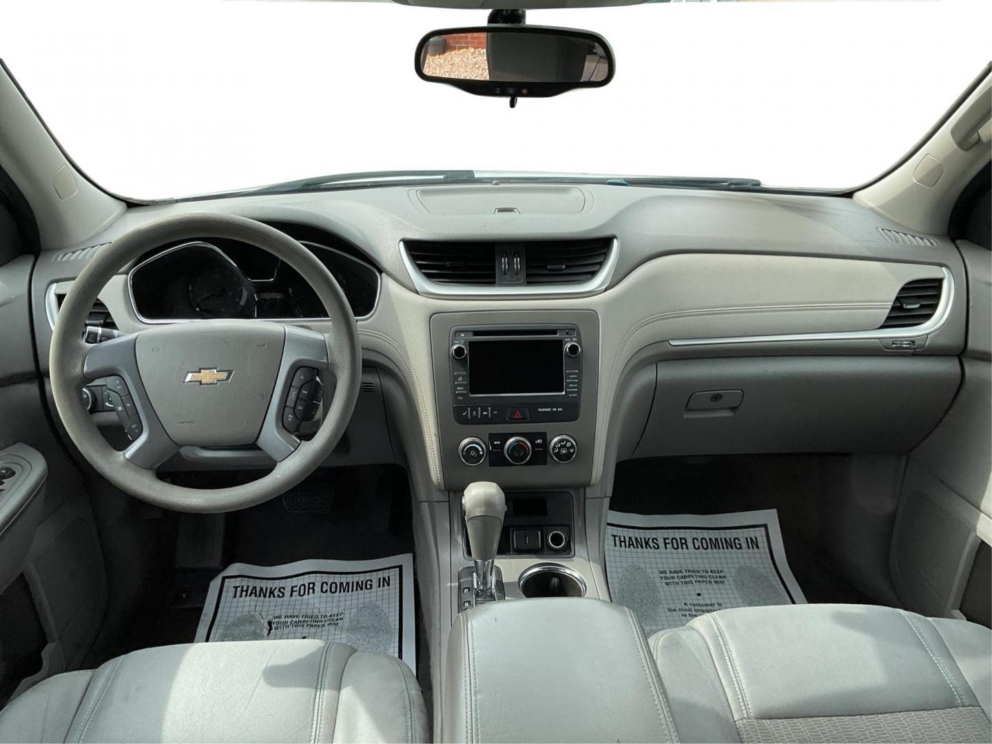 2017 Chevrolet Traverse LS (1GNKRFED9HJ) with an 3.6L V-6 gasoline direct injection engine, located at 1230 East Main St, Xenia, OH, 45385, (937) 908-9800, 39.688026, -83.910172 - Photo#19