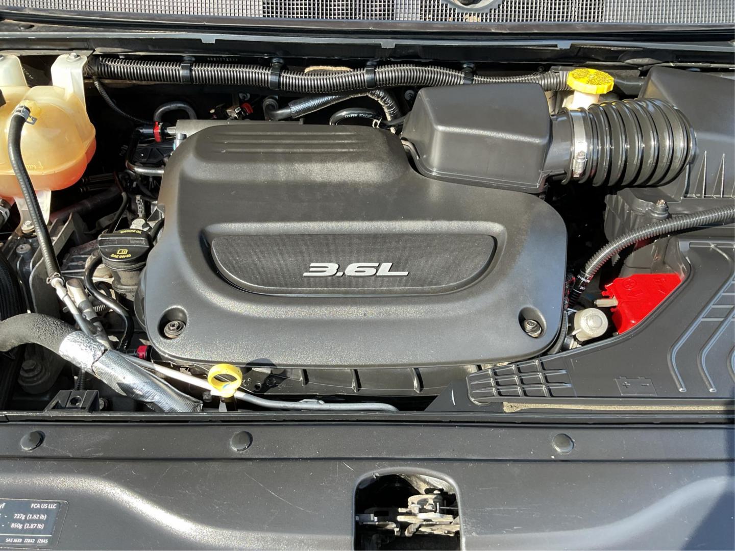 2017 Chrysler Pacifica Touring-L (2C4RC1BG7HR) with an 3.6L V-6 DOHC engine, located at 880 E. National Road, Vandalia, OH, 45377, (937) 908-9800, 39.891918, -84.183594 - Photo#10