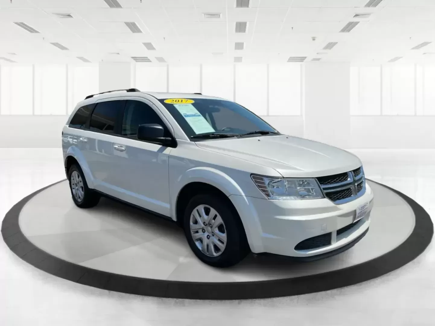 2017 Dodge Journey SE (3C4PDCAB2HT) with an 2.4L L4 DOHC 16V engine, 4-Speed Automatic transmission, located at 1951 S Dayton Lakeview Rd., New Carlisle, OH, 45344, (937) 908-9800, 39.890999, -84.050255 - Photo#0