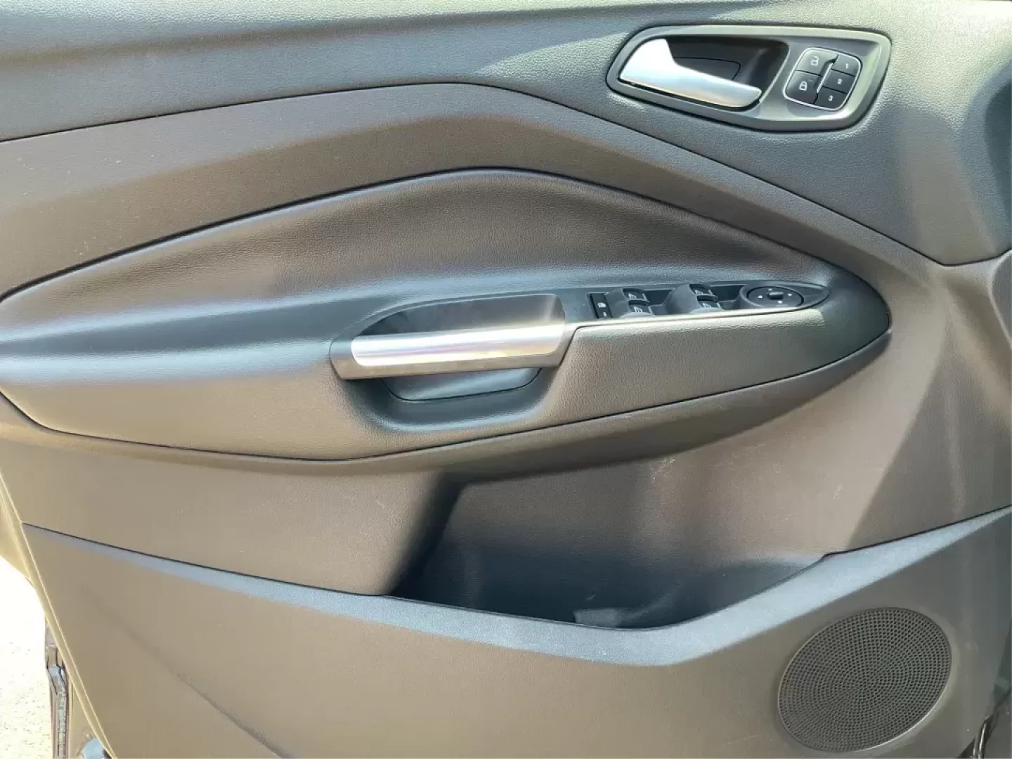 2017 Ford Escape Titanium (1FMCU9J94HU) with an Other engine, located at 4508 South Dixie Dr, Moraine, OH, 45439, (937) 908-9800, 39.689976, -84.218452 - Photo#18