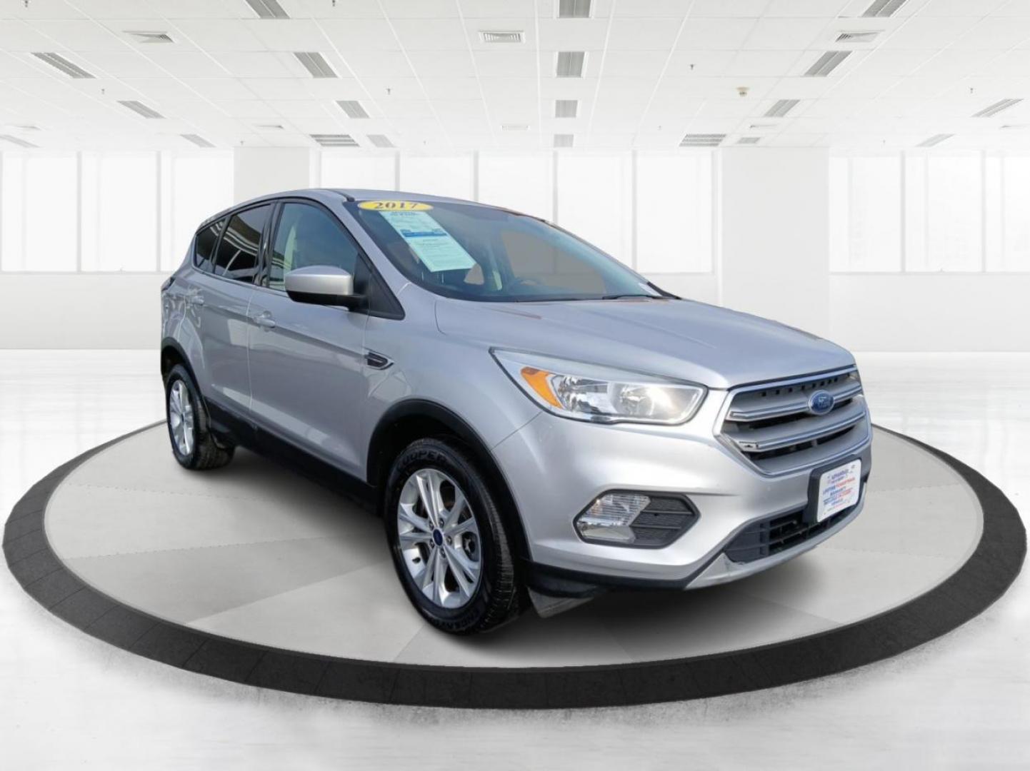 2017 Ford Escape SE 4WD (1FMCU9GD6HU) with an 1.5L L4 DOHC 16V engine, 6-Speed Automatic transmission, located at 1230 East Main St, Xenia, OH, 45385, (937) 908-9800, 39.688026, -83.910172 - Photo#0