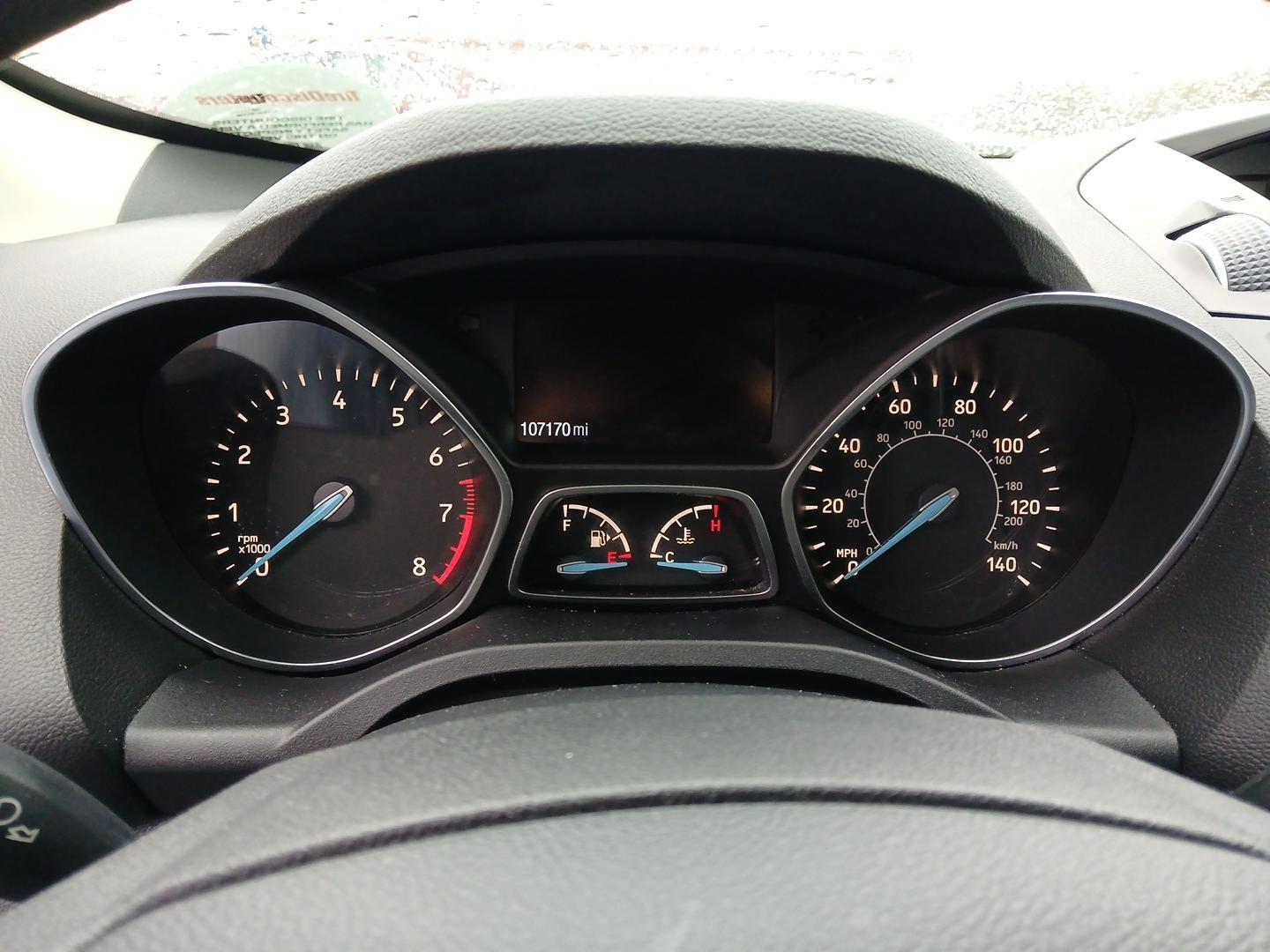 2017 Ford Escape SE FWD (1FMCU0GD3HU) with an 1.5L L4 DOHC 16V engine, 6-Speed Automatic transmission, located at 880 E. National Road, Vandalia, OH, 45377, (937) 908-9800, 39.891918, -84.183594 - Photo#13