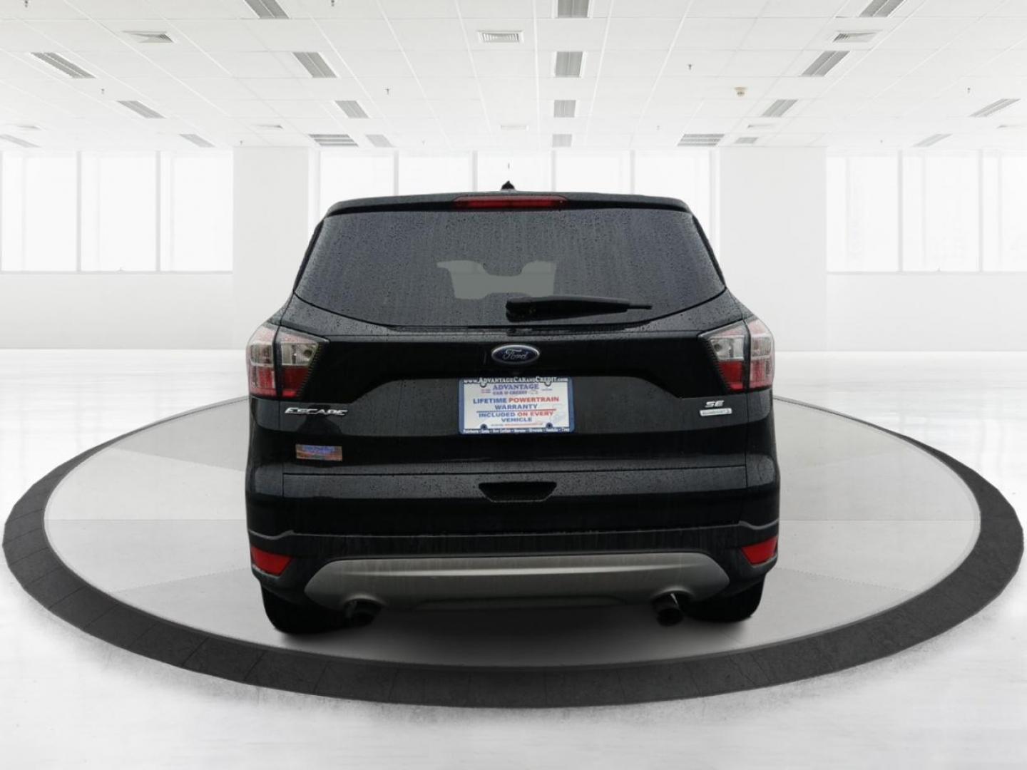 2017 Ford Escape SE FWD (1FMCU0GD3HU) with an 1.5L L4 DOHC 16V engine, 6-Speed Automatic transmission, located at 880 E. National Road, Vandalia, OH, 45377, (937) 908-9800, 39.891918, -84.183594 - Photo#2